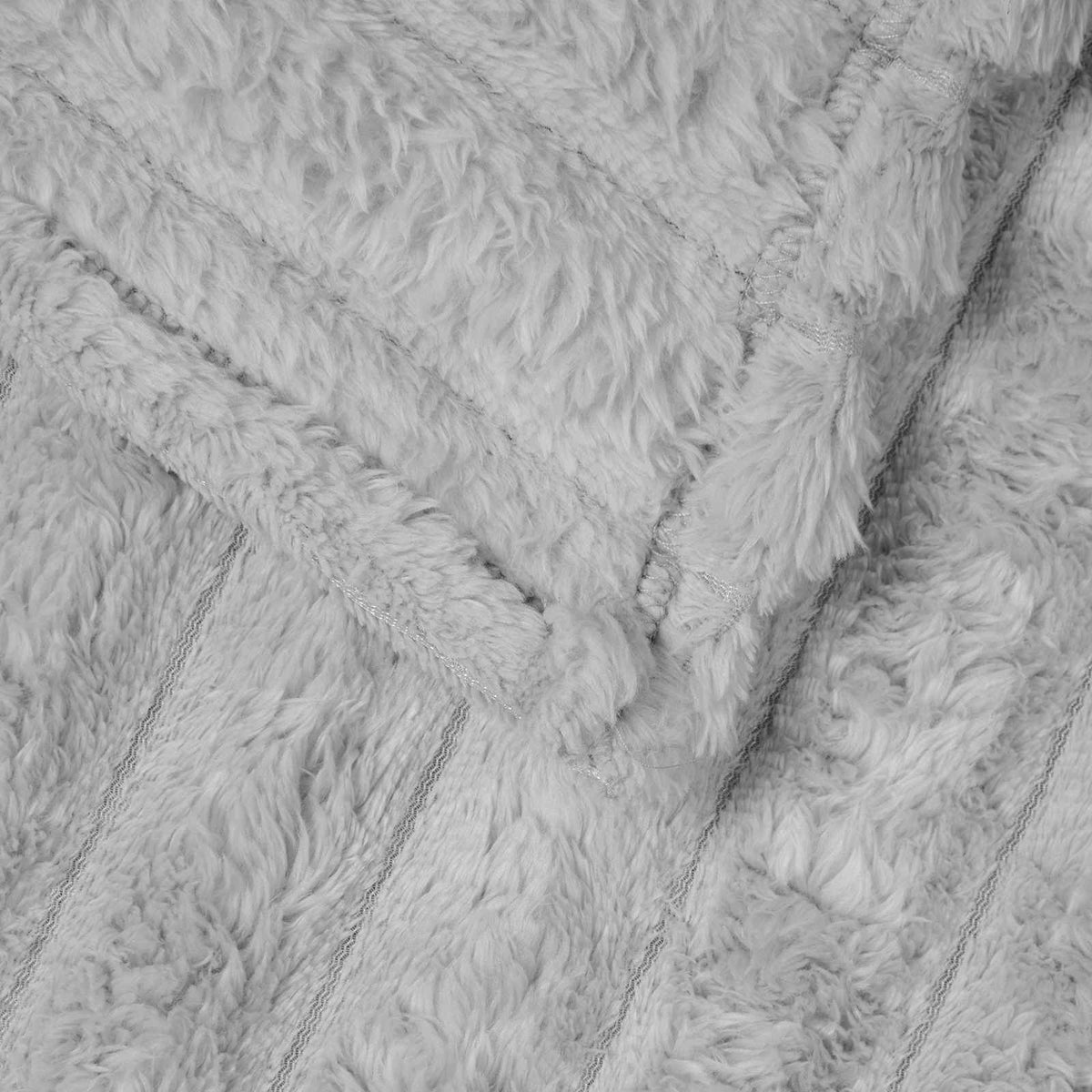 Throw Blankets 6 pcs Grey 240 x 220 cm 8.76 kg Fleece
