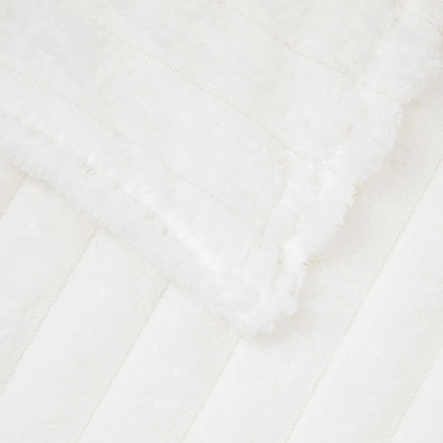 Throw Blankets 6 pcs White 270 x 240 cm 9.08 kg Fleece