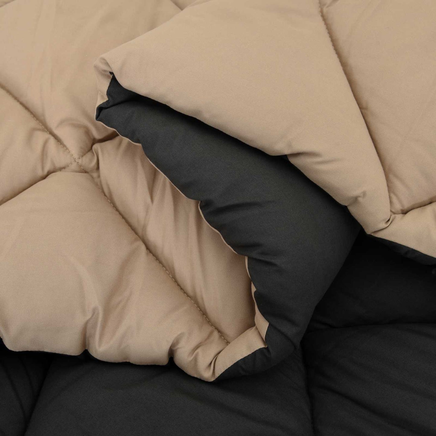 Winter Duvet 200 x 200 cm 450 gsm Microfiber (100% Polyester)
